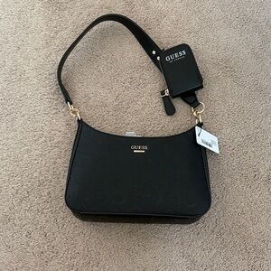 Guess Elegant Black Shoulder Bag